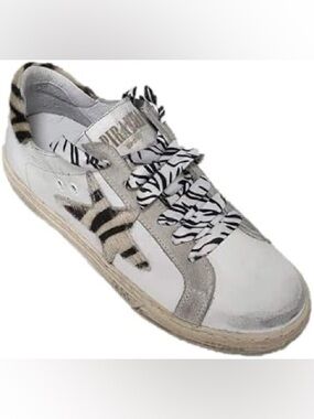 Piranha made in Italy Leather Slip-On with Subtle Branding